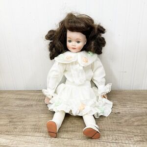 Vintage Porcelain Doll, Dynasty Doll in Lace Dress